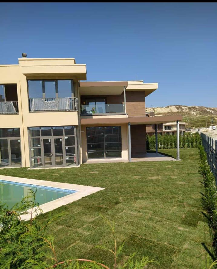 Eston Koru Şehir Villaları 
